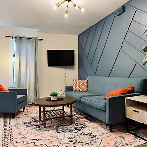 New Cozy& Stylish 2-bdrm, Close To Downtown, Unit #3 , Halifax Canada