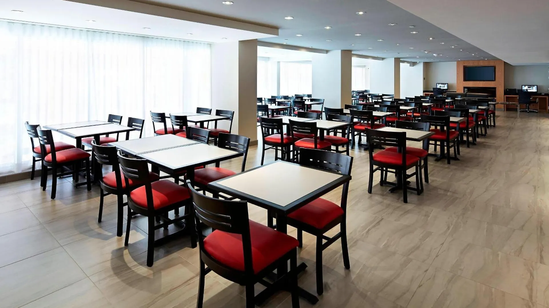 Residence Inn By Marriott Montreal Downtown Hotel