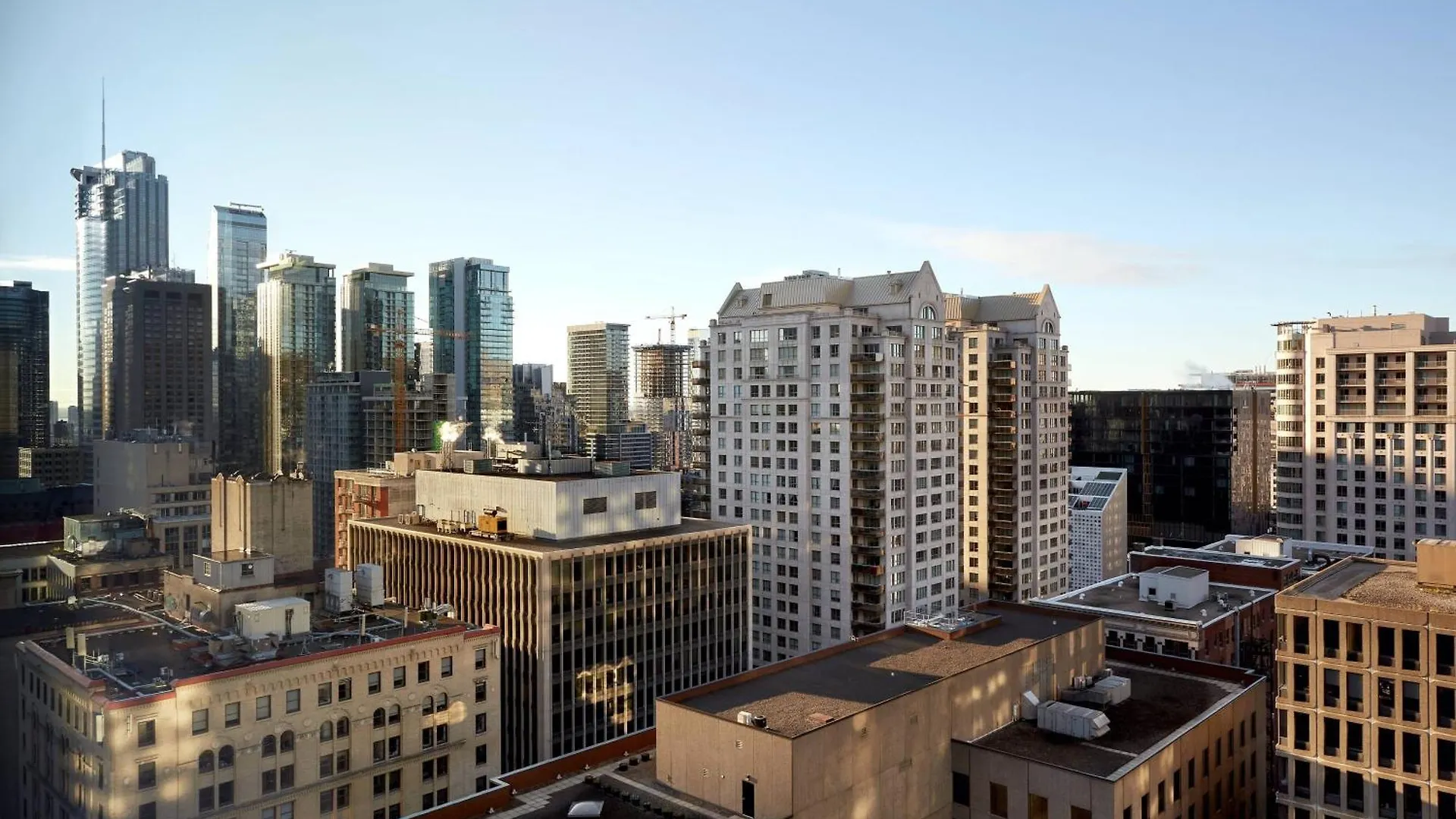Residence Inn By Marriott Montreal Downtown Hotel