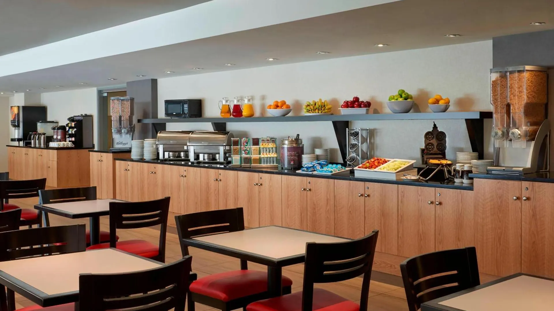Residence Inn By Marriott Montreal Downtown 4*,  Canada