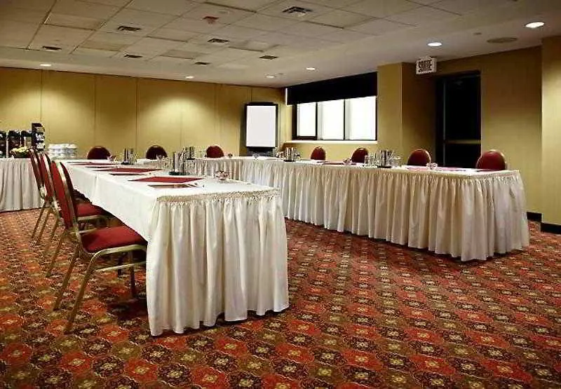 Residence Inn By Marriott Montreal Downtown 4*,